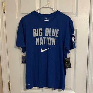 Nike Men's Blue Graphic T-Shirt